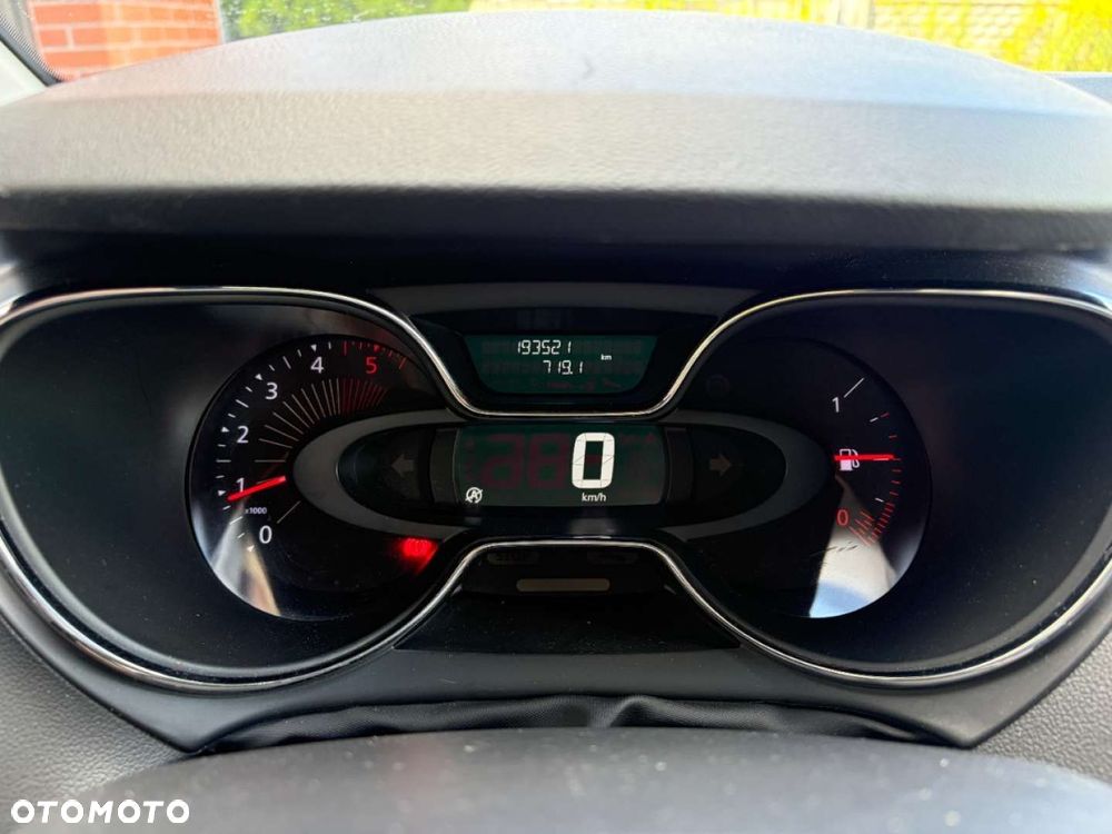 Renault Captur 1.5 dCi Energy Intens - 9
