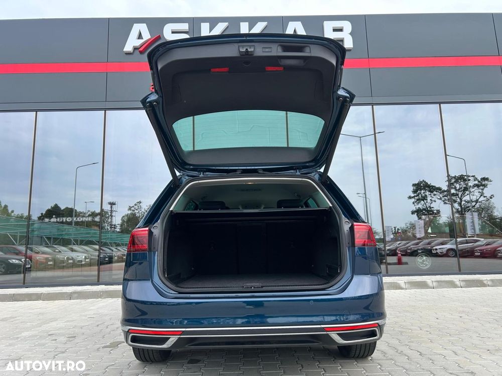 Volkswagen Passat 2.0 TDI SCR DSG Elegance - 8