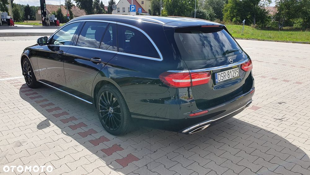 Mercedes-Benz Klasa E 200 9G-TRONIC - 6