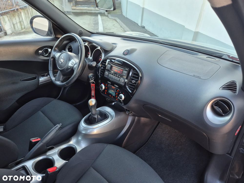 Nissan Juke 1.6 Visia - 10