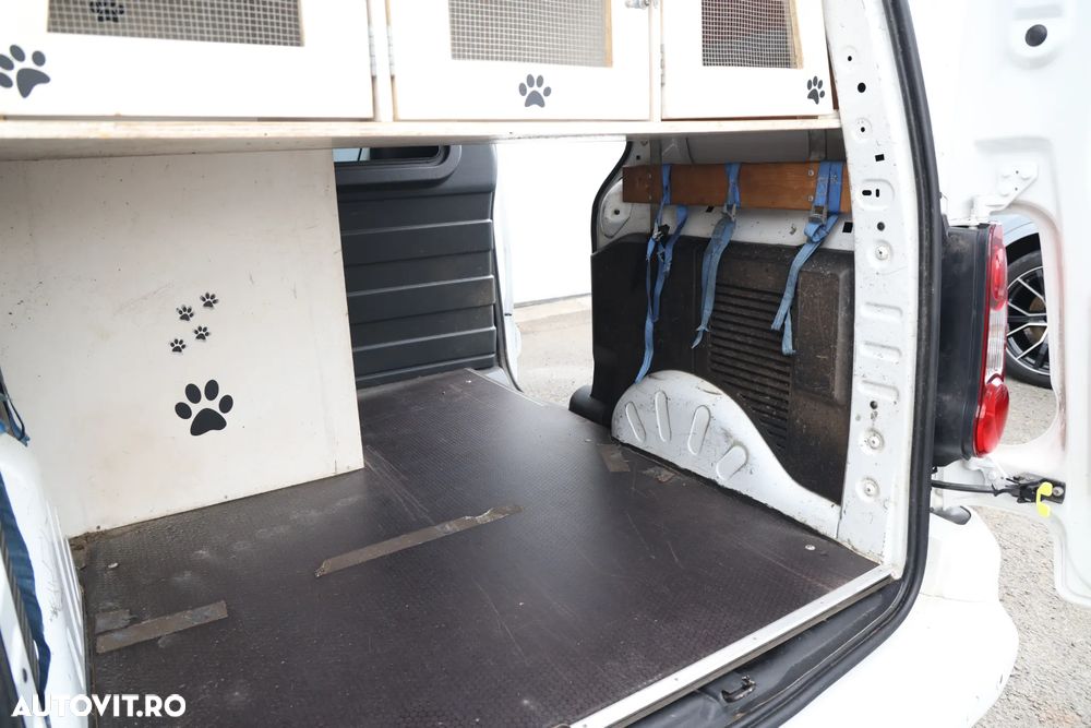 Citroën Berlingo 1.6 HDI First - 26