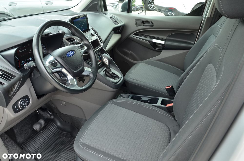 Ford Transit CONNECT - 11