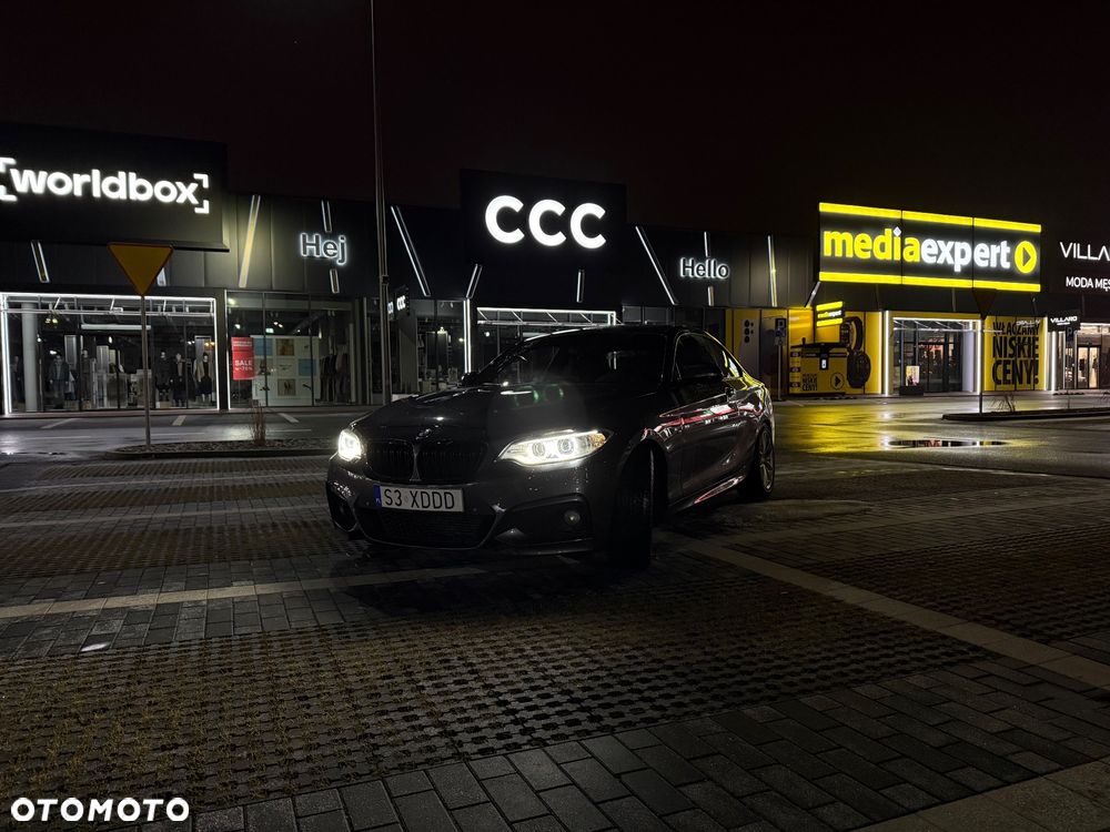 BMW Seria 2 218d - 4