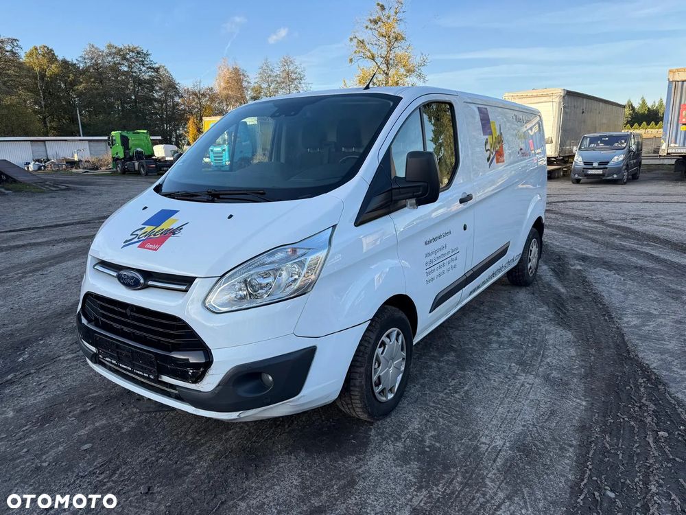 Ford TRANSIT CUSTOM - 1