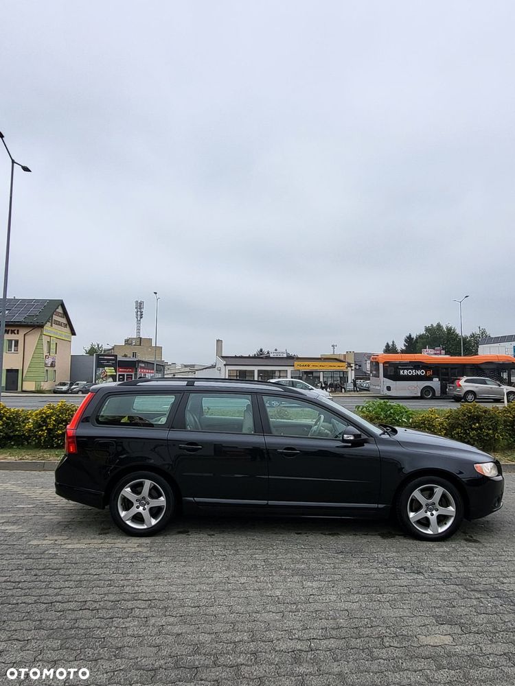 Volvo V70 2.5T Momentum - 15
