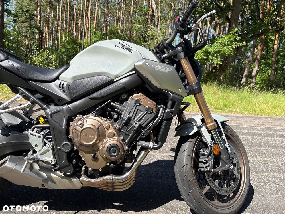 Honda CB - 9