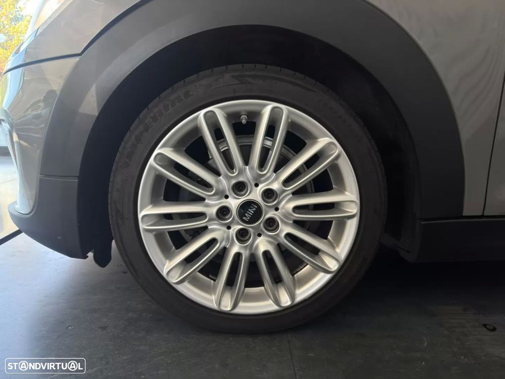 MINI 5 Portas Cooper D - 12