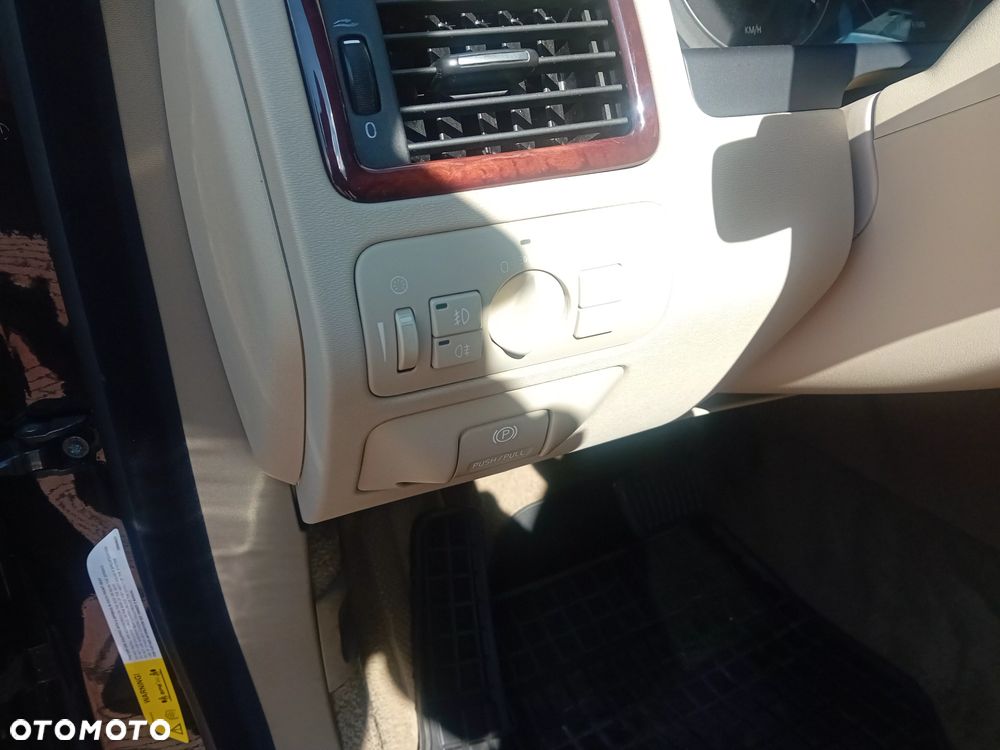 Volvo XC 70 D5 AWD Summum - 13