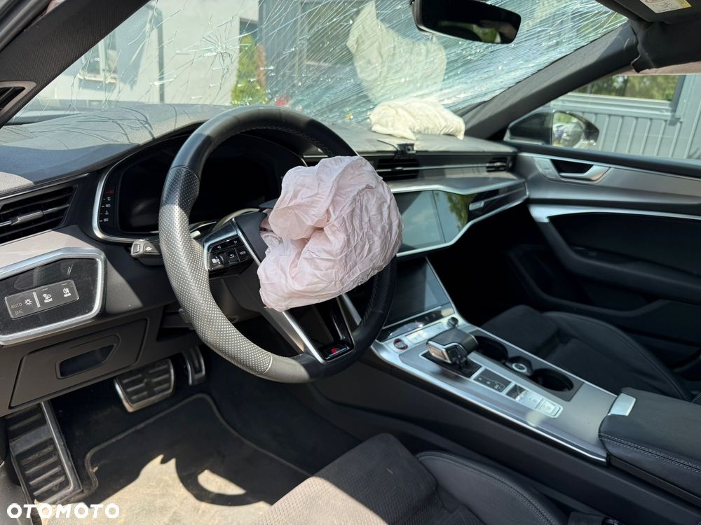 Audi S6 Avant - 15