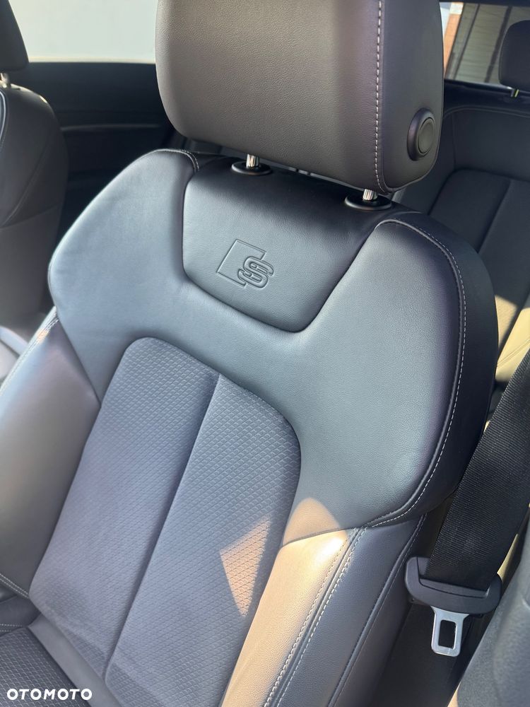 Audi Q8 e-tron 50 95kWh Quattro S Line - 27