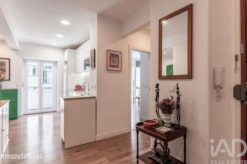 Apartamento T2 em Estrela - Grande imagem: 2/23