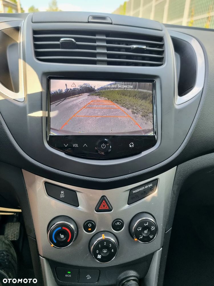 Chevrolet Trax 1.4T AWD LS - 31