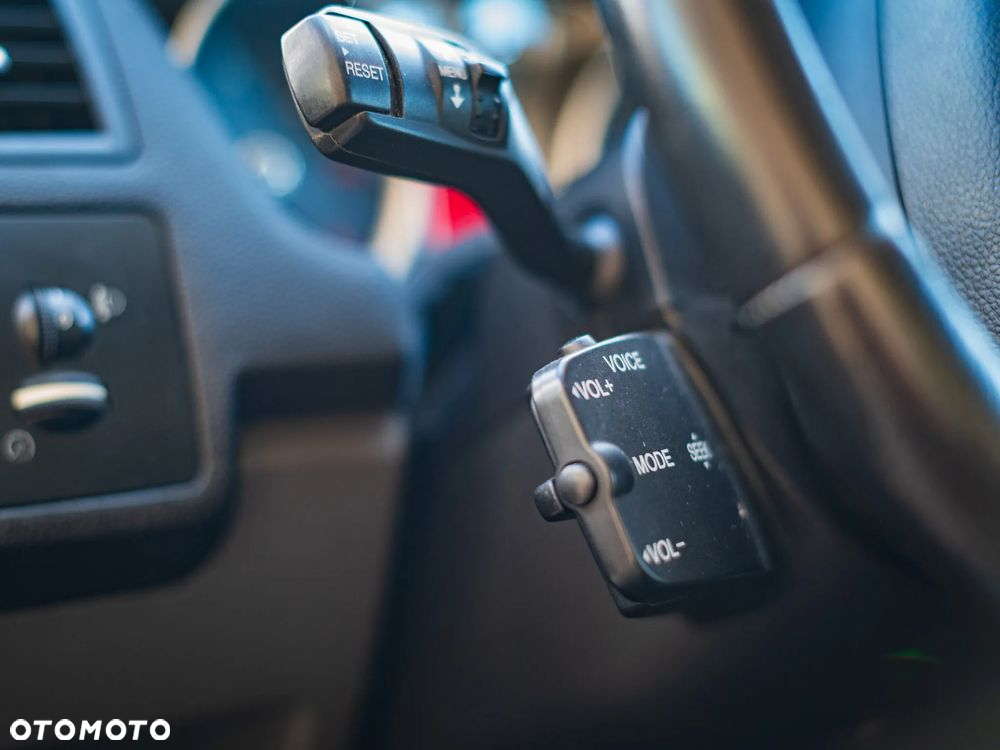 Ford Kuga - 19