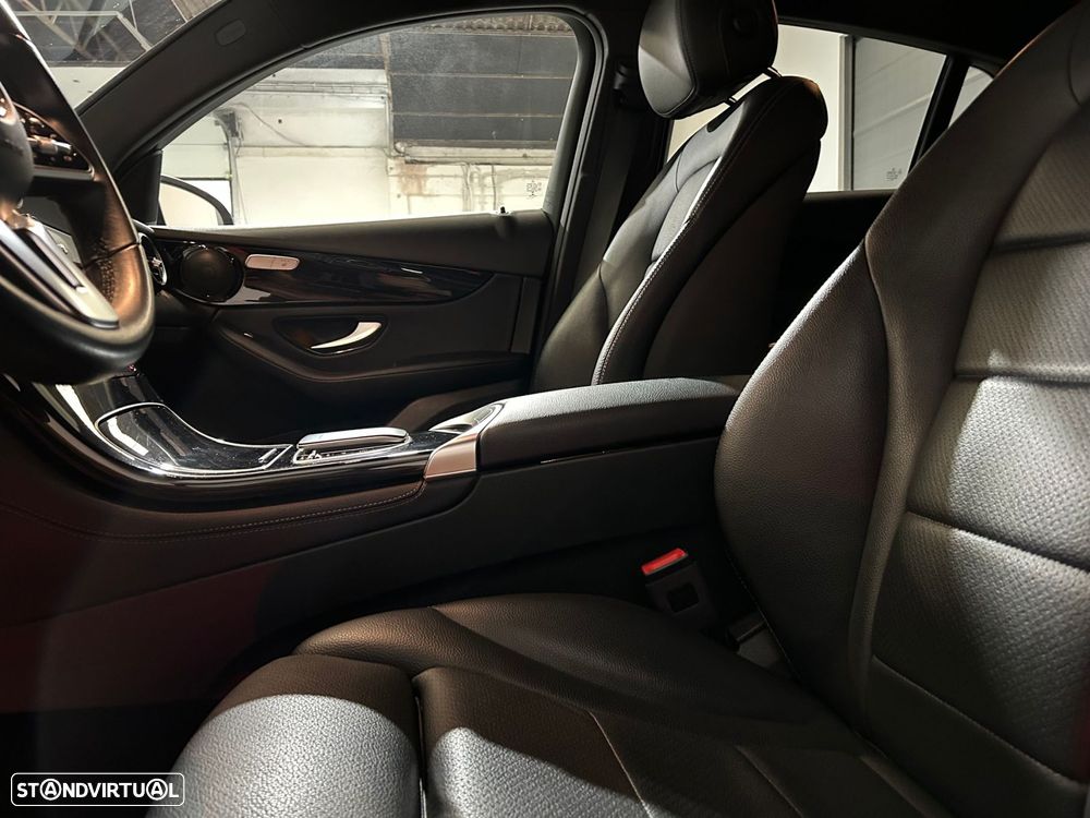 Mercedes-Benz GLC 300 e Coupé 4Matic - 48