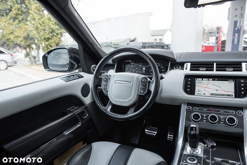Land Rover Range Rover Sport - 17