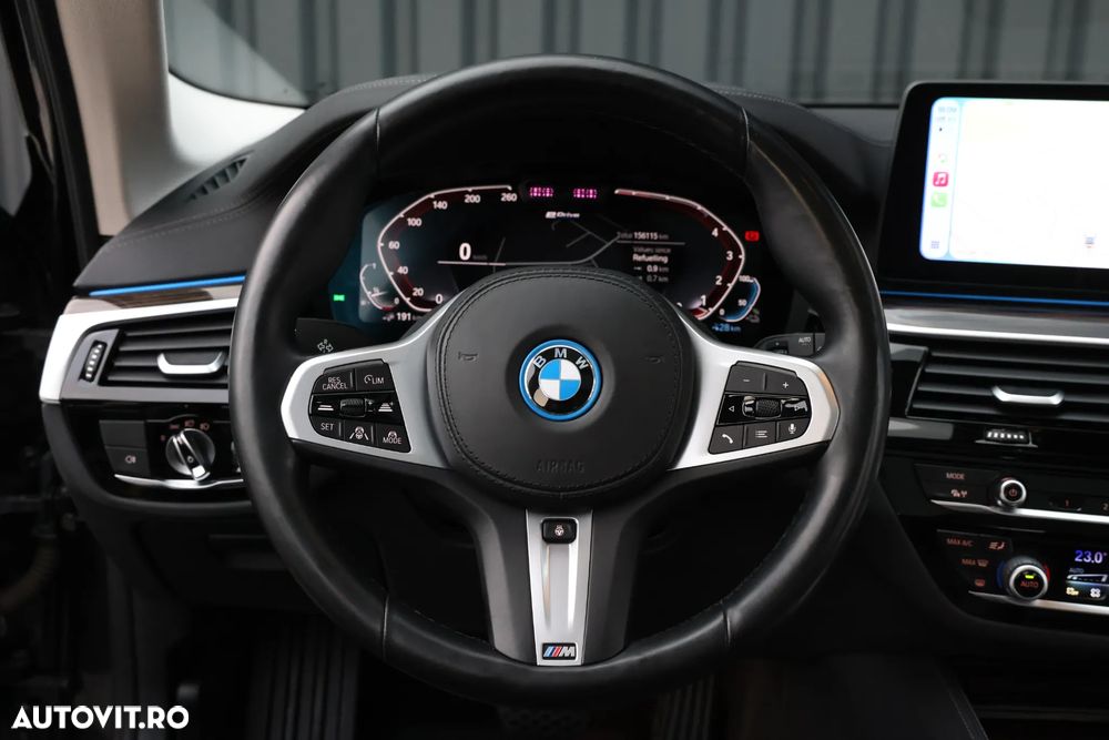 BMW Seria 5 530e xDrive Aut. Luxury Line - 30