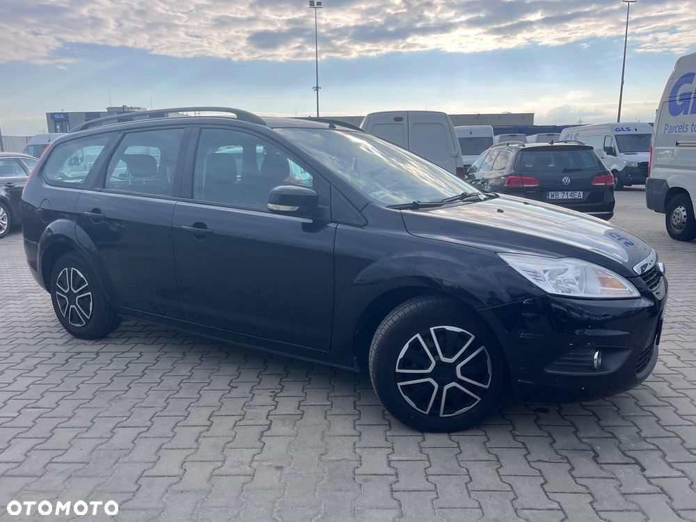 Ford Focus Trend - 4