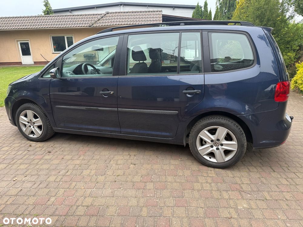 Volkswagen Touran 1.6 TDI DPF BlueMot Comfortline - 6