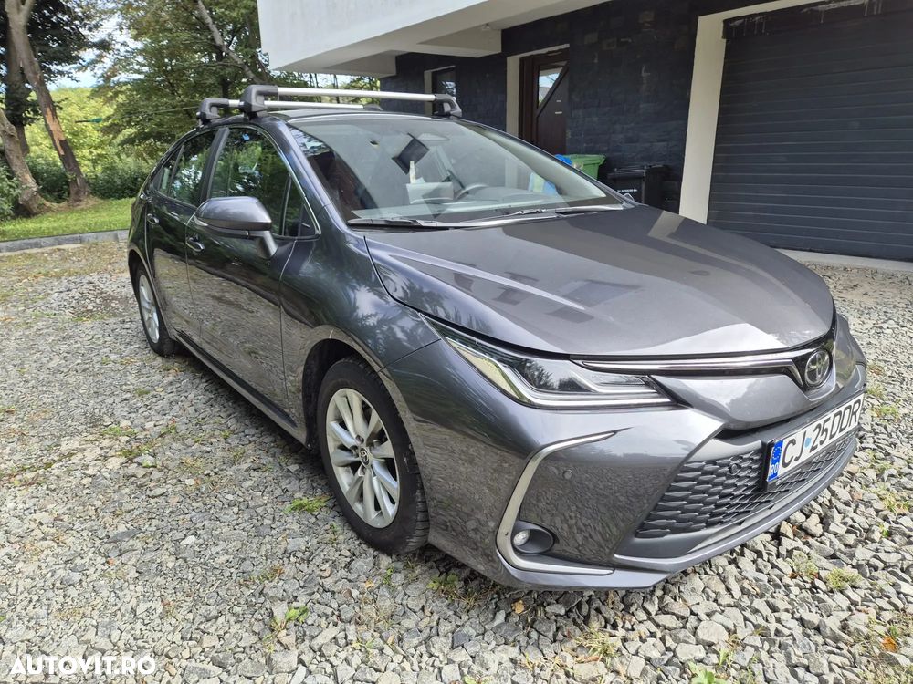 Toyota Corolla Sedan 1.5 TNGA MT Business - 2