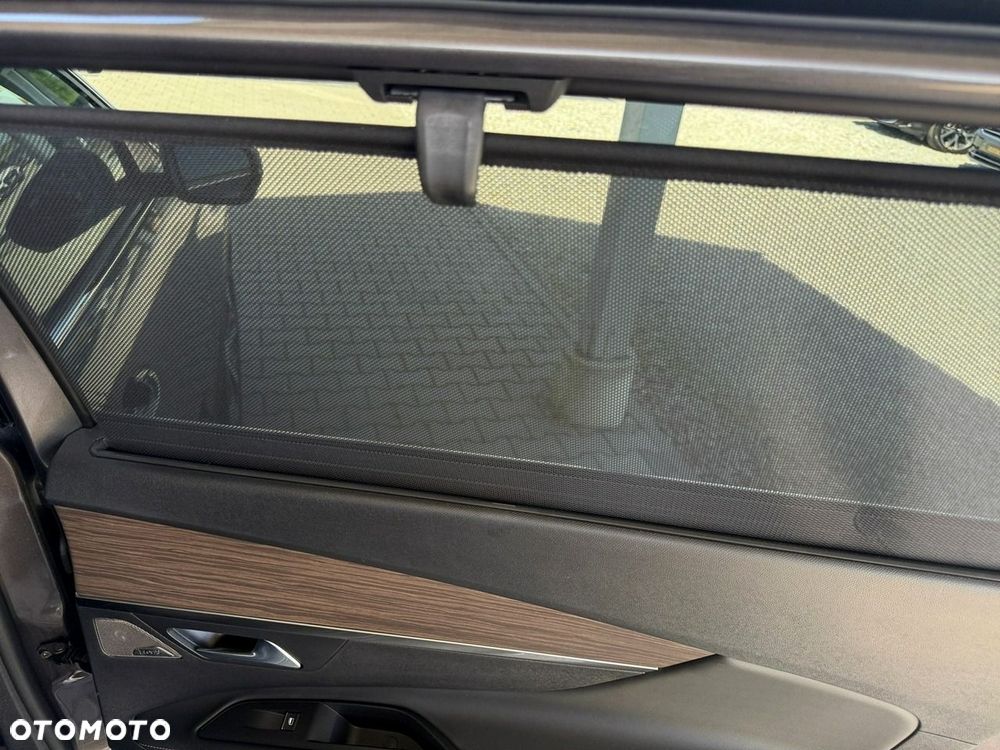 Peugeot 5008 - 24