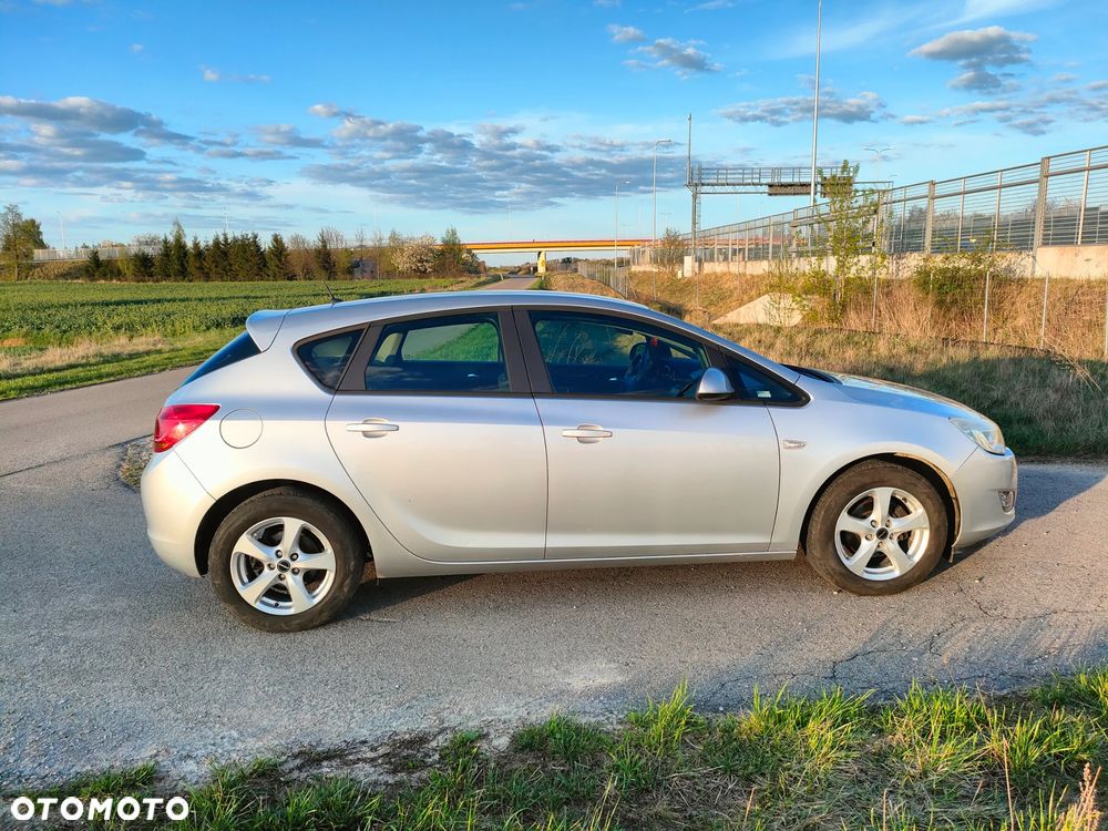 Opel Astra 1.6 - 2