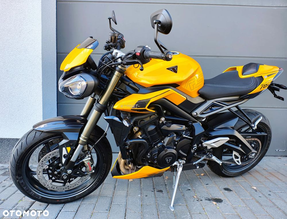 Triumph Street Triple - 5
