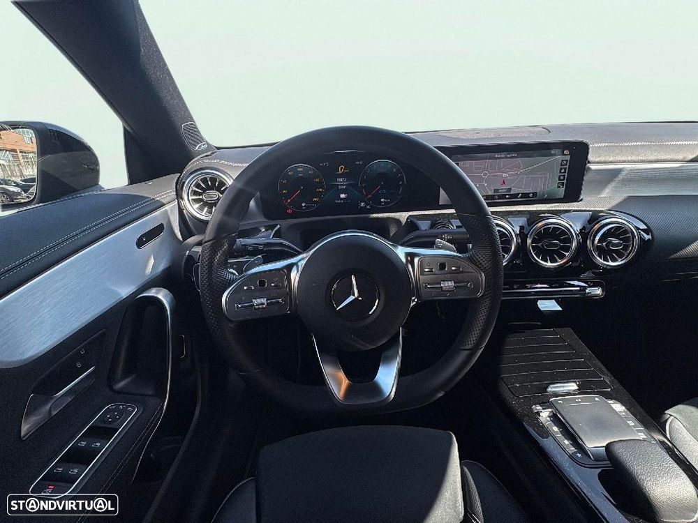 Mercedes-Benz CLA 250 - 12