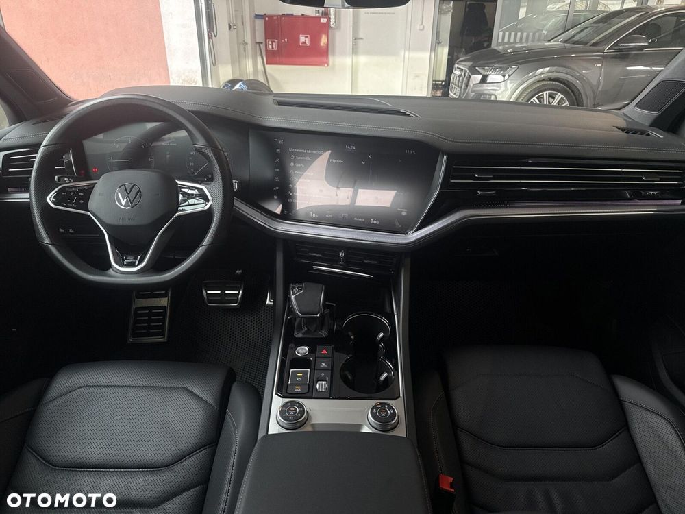 Volkswagen Touareg 3.0 V6 TDI SCR 4Mot R-Line - 10