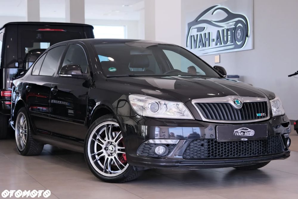 Skoda Octavia 2.0 TFSI RS DSG - 2