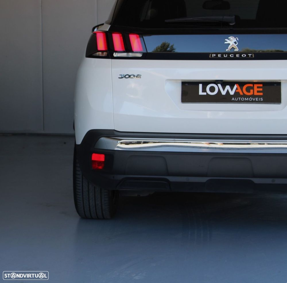 Peugeot 3008 1.6 BlueHDi Allure EAT6 - 35