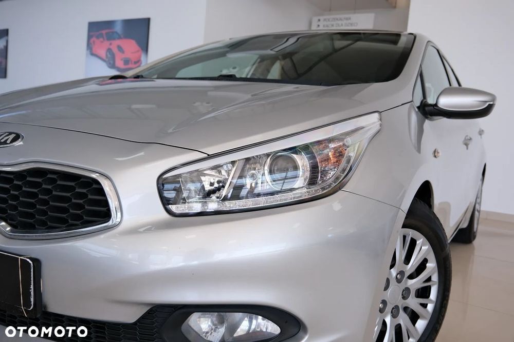 Kia Ceed 1.6 CRDi L - 11
