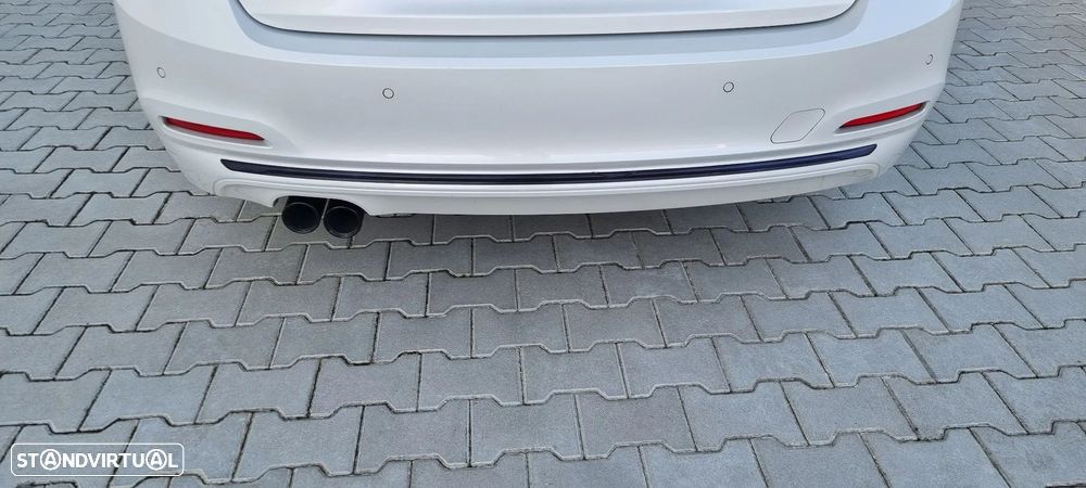 BMW 320 d Efficient Dynamic Edition Sport-Aut. Sport Line - 6