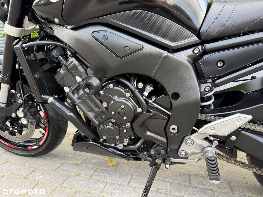 Yamaha FZ - 31