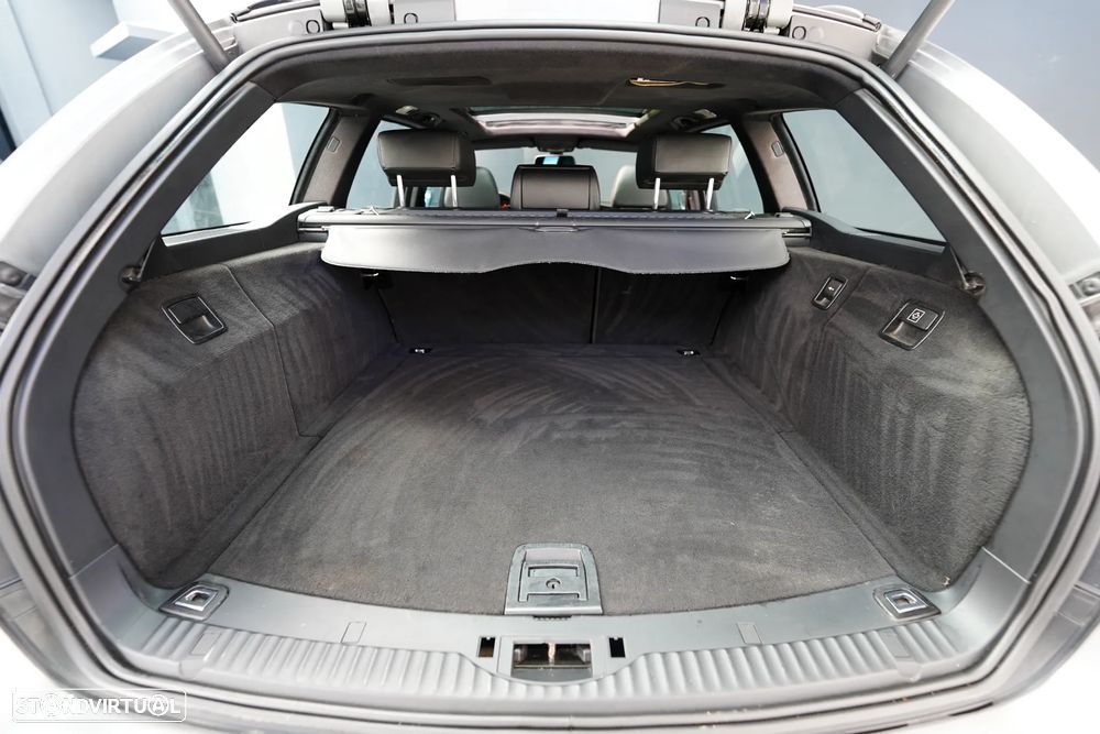 BMW 525 dA Touring - 14