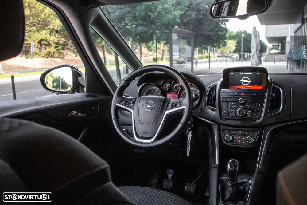 Opel Zafira 1.6 CDTi Cosmo - 26