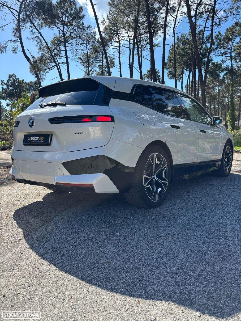 BMW iX xDrive 40 Pack Desportivo - 6