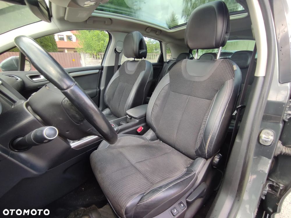 Citroën C4 2.0 HDi Exclusive - 20