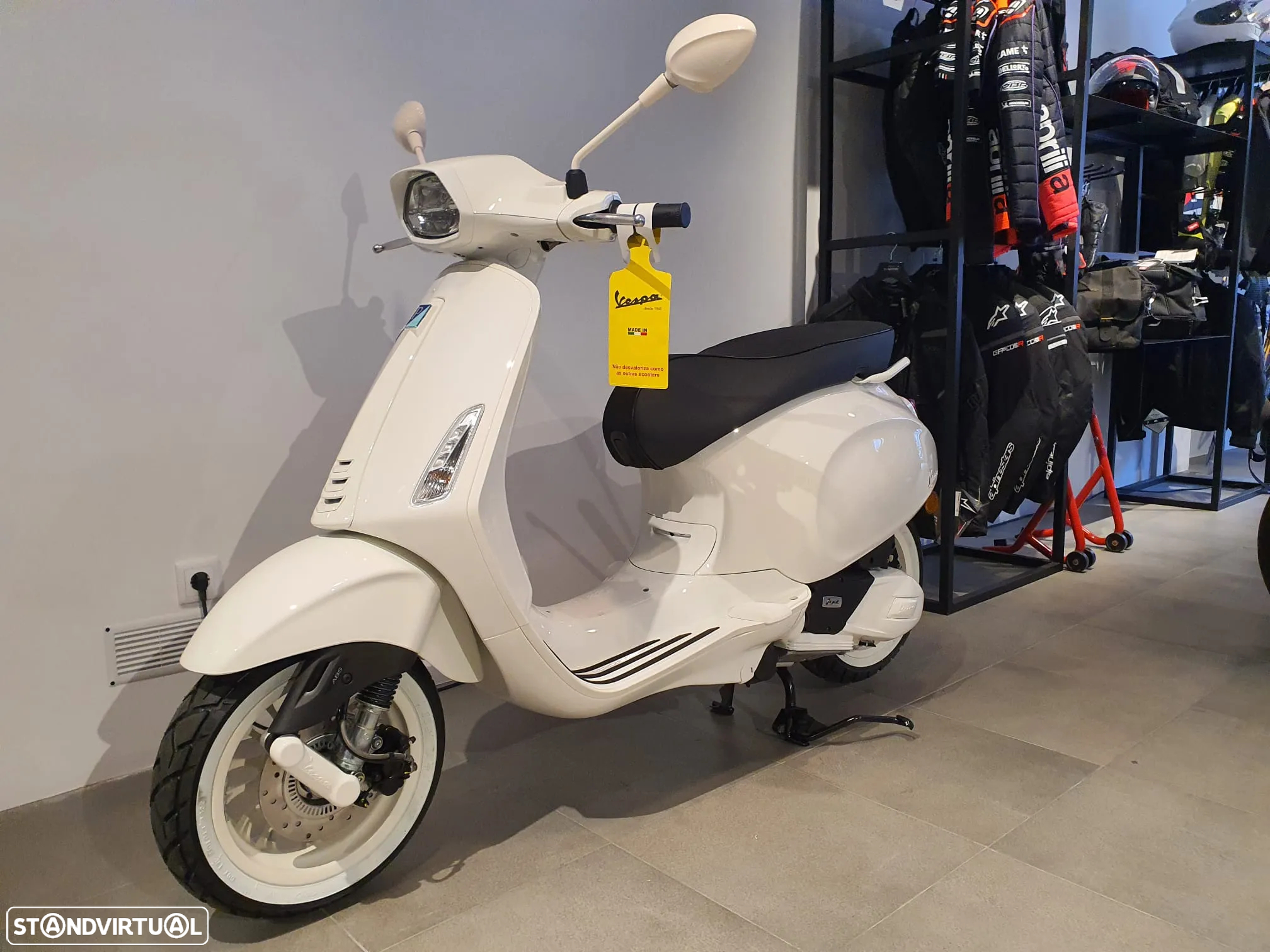 Vespa Sprint Special Edition - 5