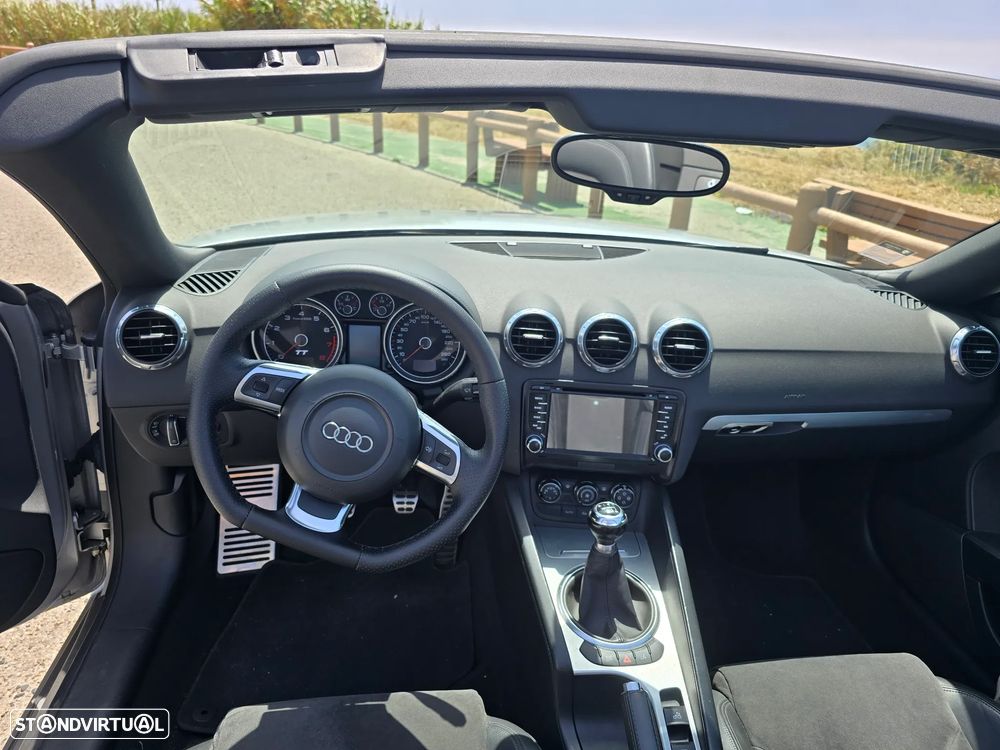 Audi TT Roadster 2.0 TFSi - 14