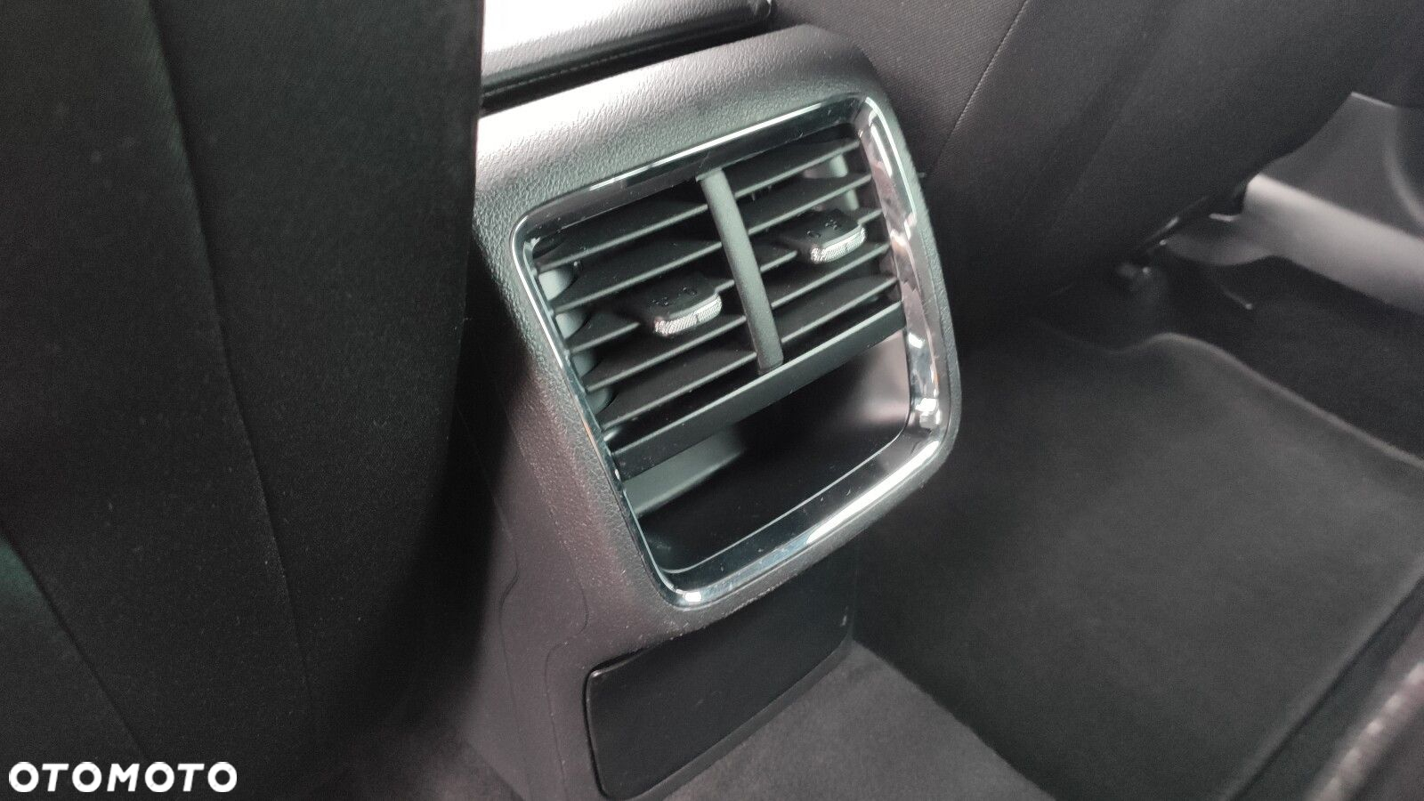 Skoda Octavia - 25