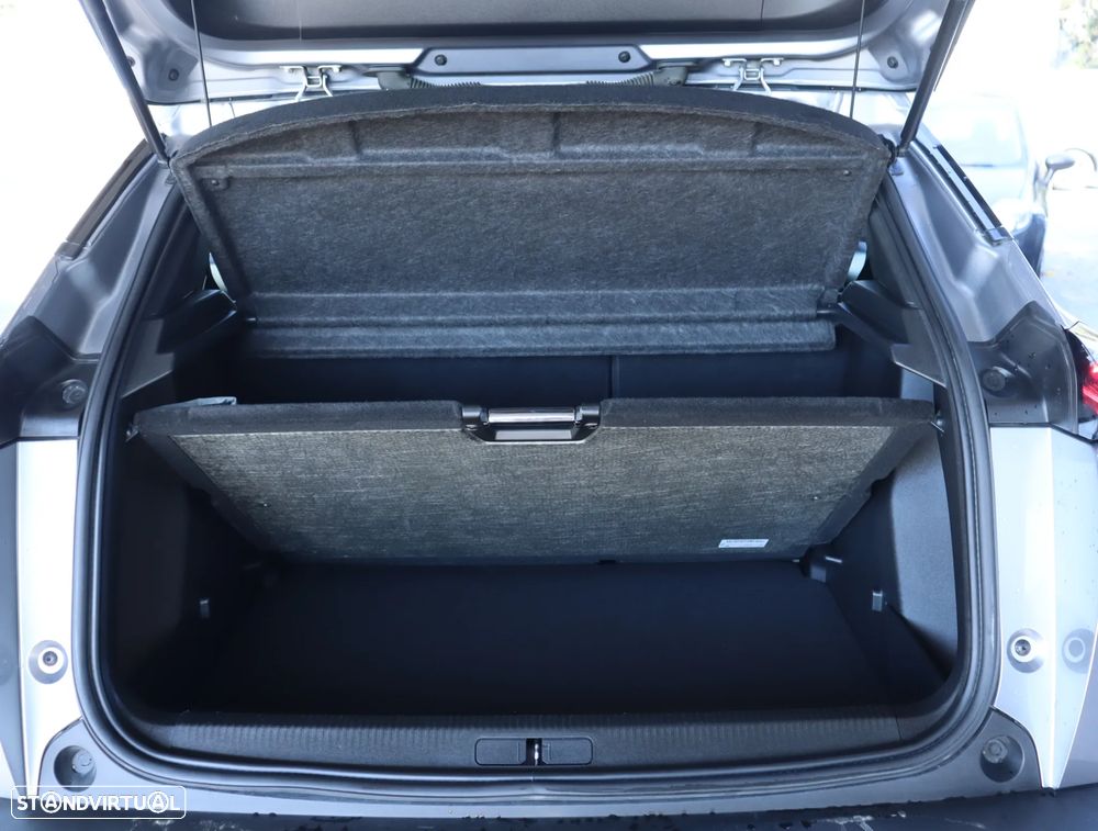 Peugeot 2008 1.2 Allure - 56