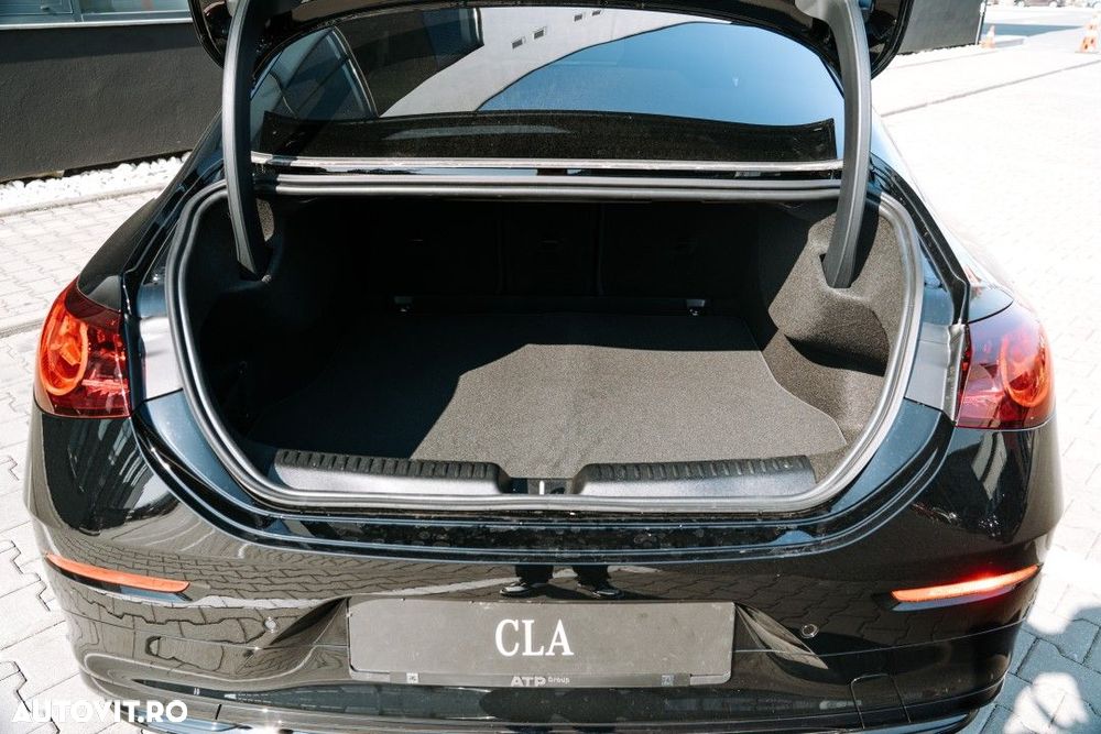 Mercedes-Benz CLA - 11