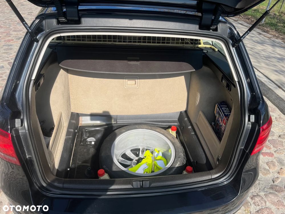 Volkswagen Passat 2.0 TDI Highline - 10