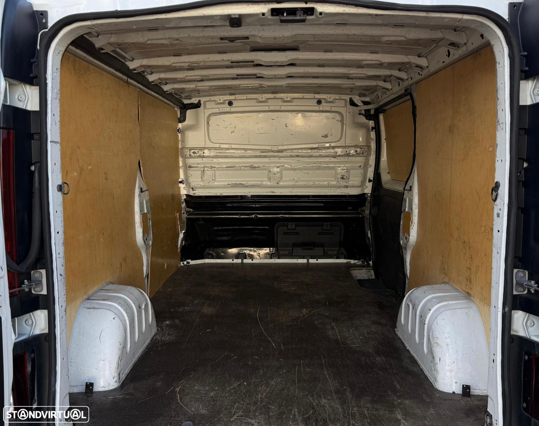 Renault Trafic 2.0 dCi L2H1 1.0T Grand Intens SS - 7