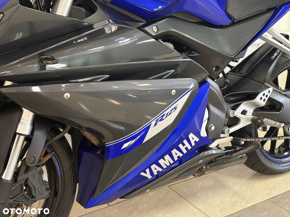 Yamaha YZF - 9