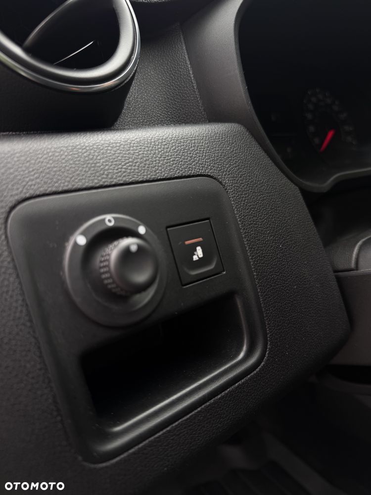 Dacia Duster SCe 115 2WD Prestige - 27