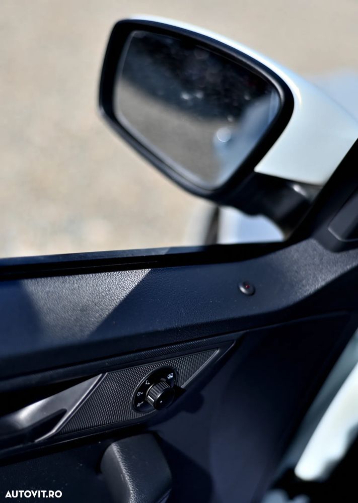 Skoda Fabia - 10