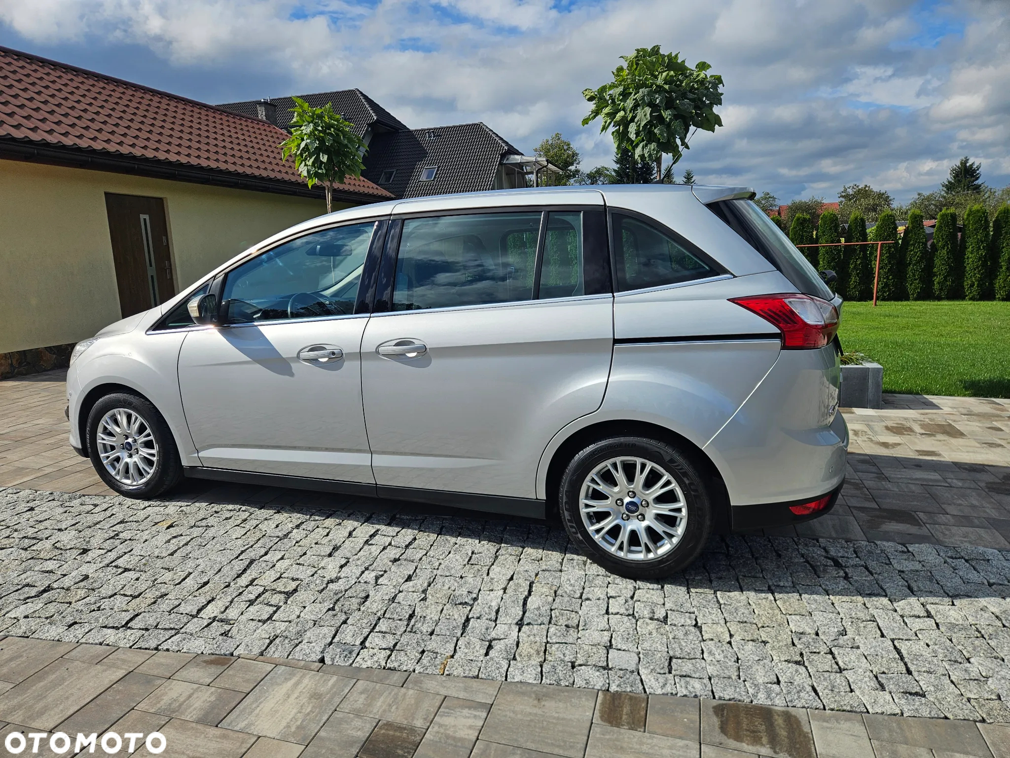Ford Grand C-MAX Gr 1.0 EcoBoost Titanium ASS - 18