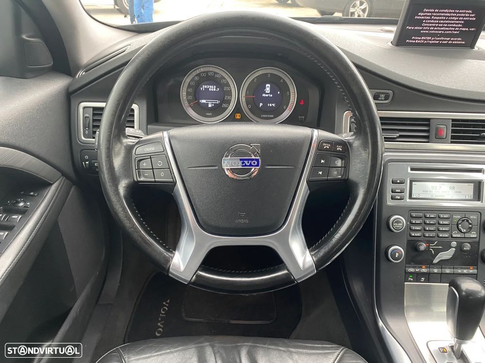 Volvo S80 2.0 D3 Momentum Geartronic - 12