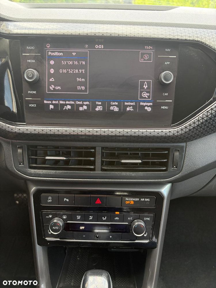 Volkswagen T-Cross - 22